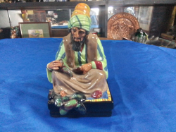 An Early old Royal Doulton  Figure HN 1786 