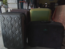 4 Good suitcases