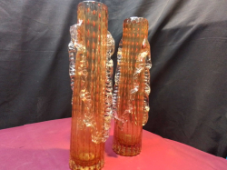 A Nice Pair of antique glass orange vases
H.40
W.8