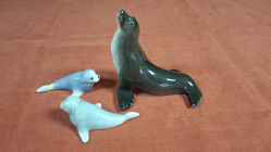 3 Small Seal figurine all marken. Big one W.13 cm H.13 cm