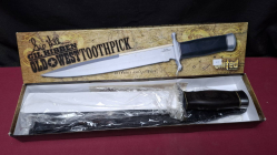 A RAMBO HIBBEN III Bowie knife with leather scabbard. Boxed as new 