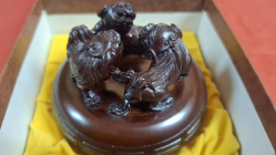 A Chinese foo dog lidded ink stamp container