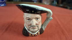 A Scarce Royal Doulton character jug of Henry VIII. W.20 cm H.17 cm