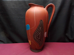 A Beautifull 1950s or before 36 cm high west German BODO man ceramic vase very rare collectable piece stamped to base (293-55) No damage. 
H.37cm.
W.18.9cm.