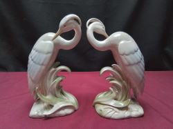 2 Perfect condition vintage porcelain Herons Made by Fitz and Floyd Chinese
H.18.5cm.
W.9cm.