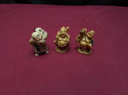 3 small happy Buddha 