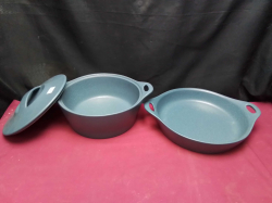 One set,stone ware,pot&pid and casserole 