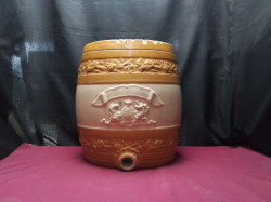 Vintage Ornate ceramic plant with Floral relief decorative display 
H,40cm.
W.32cm.