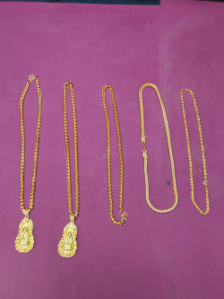 5 Gent 's Heavy Rope Chains and 2 Pendants .