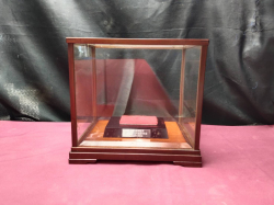 Small display box 