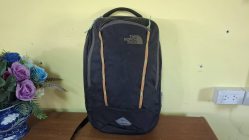 As new North face ruscic sacil travel bag