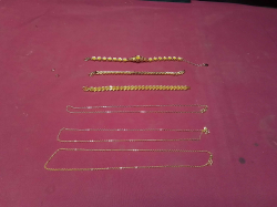 3Ladies 'Bracelet's and 3 Necklaces 