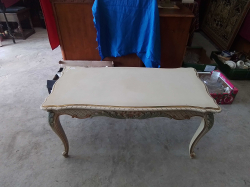 A Nice white coffee table 
W50cm.
L100cm.
H51cm.
