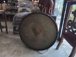 An Old campaign drum in good order 
W62cm.
H32cm.
