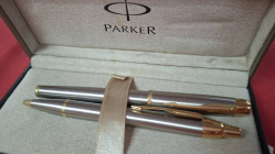 2 vintage PARKER ball point pens boxed