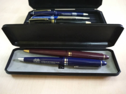5 High Quality Pens in cases.