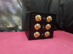vintage small wooden drawer box 
H22cm.
W22.5cm.