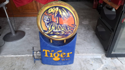 Tiger Beer Light-Up Bar Sign
