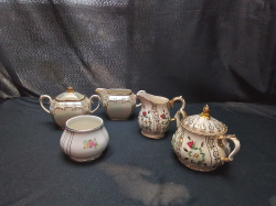 3 Sadler, British made sugar bowls and 2 cream Jugs, with lids,VGC