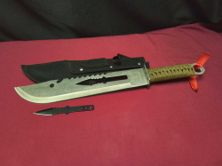 high quality large  knife comes together with small one as a set 