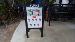 A Restaurant sign a boa