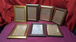 A Set of 7 Gilt pictures frame 