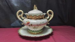 A Nice piece of vintage Italian Pottery Dec-A Mano-cer Zanotto bassano hand decorated Tureen and standing plate 