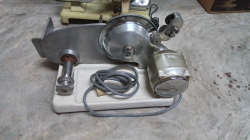 A meal Slicer working order