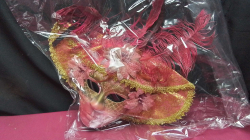 Pink gol d mask