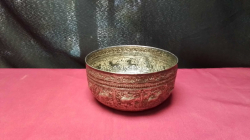 A Lovely silver Thai bowl embossed with animal star signs over 200 Gram marked to base