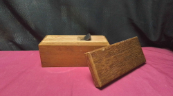 Vintage Japanese Katsuobushi kezuriki wooden box shaver made by ogura Seisakushhna frome showra era.