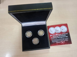 The Three Faces Of Queen Victoria Christmas Pudding Threepence Set Cased