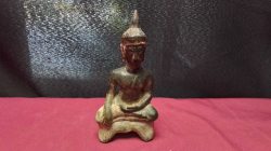 An Old Sitting Buddha.
H15 W7cm.