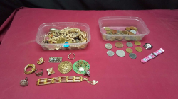 2 lots of costume jewellery 
