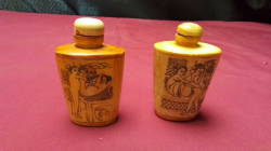 2 Vintage erotic snuff bottles 