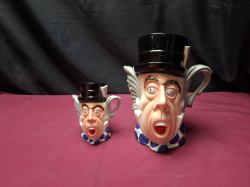 2 Paul cardew Ceramic Tea pots the mad .Hatter 1 large 1small.
H21xW16cm.