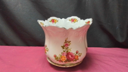 Original old Country Rose vase with the base.